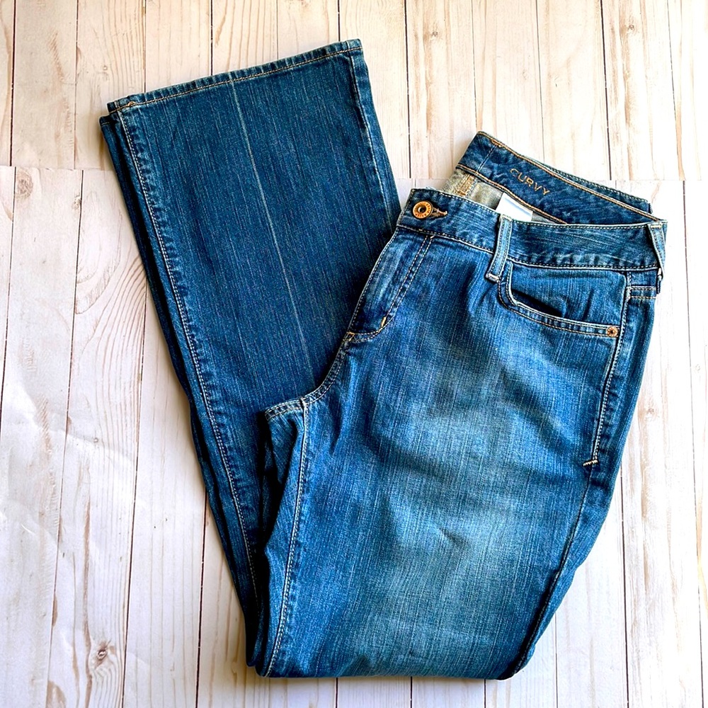 Women’s Size 10 Eddie Bauer Curvy Bootcut Jeans